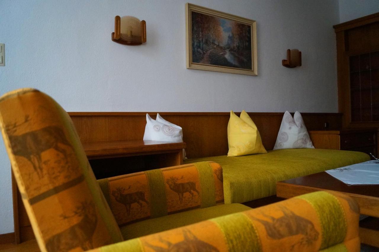 Ferienwohnung Sonnwendhof "Kellerjochblick" シュヴァーツ エクステリア 写真