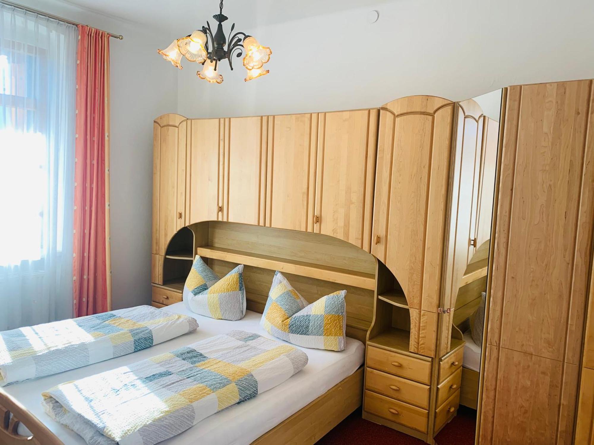 Ferienwohnung Sonnwendhof "Kellerjochblick" シュヴァーツ エクステリア 写真